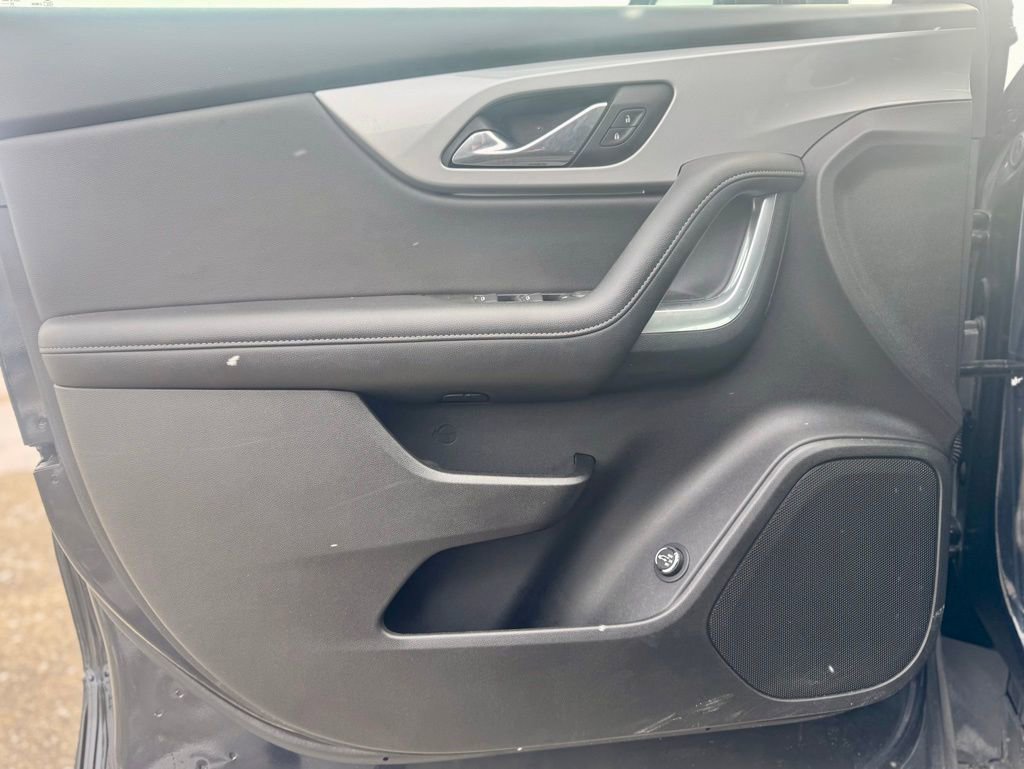 Used 2020 Chevrolet Blazer LT image 15