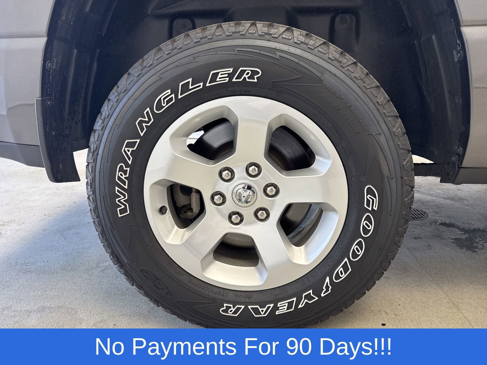 Used 2020 RAM 1500 Big Horn AWD/4WD image 42