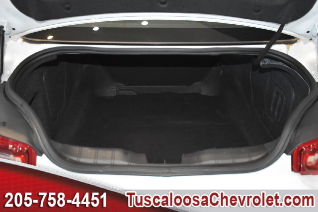 Certified 2021 Chevrolet Camaro LT RWD image 10