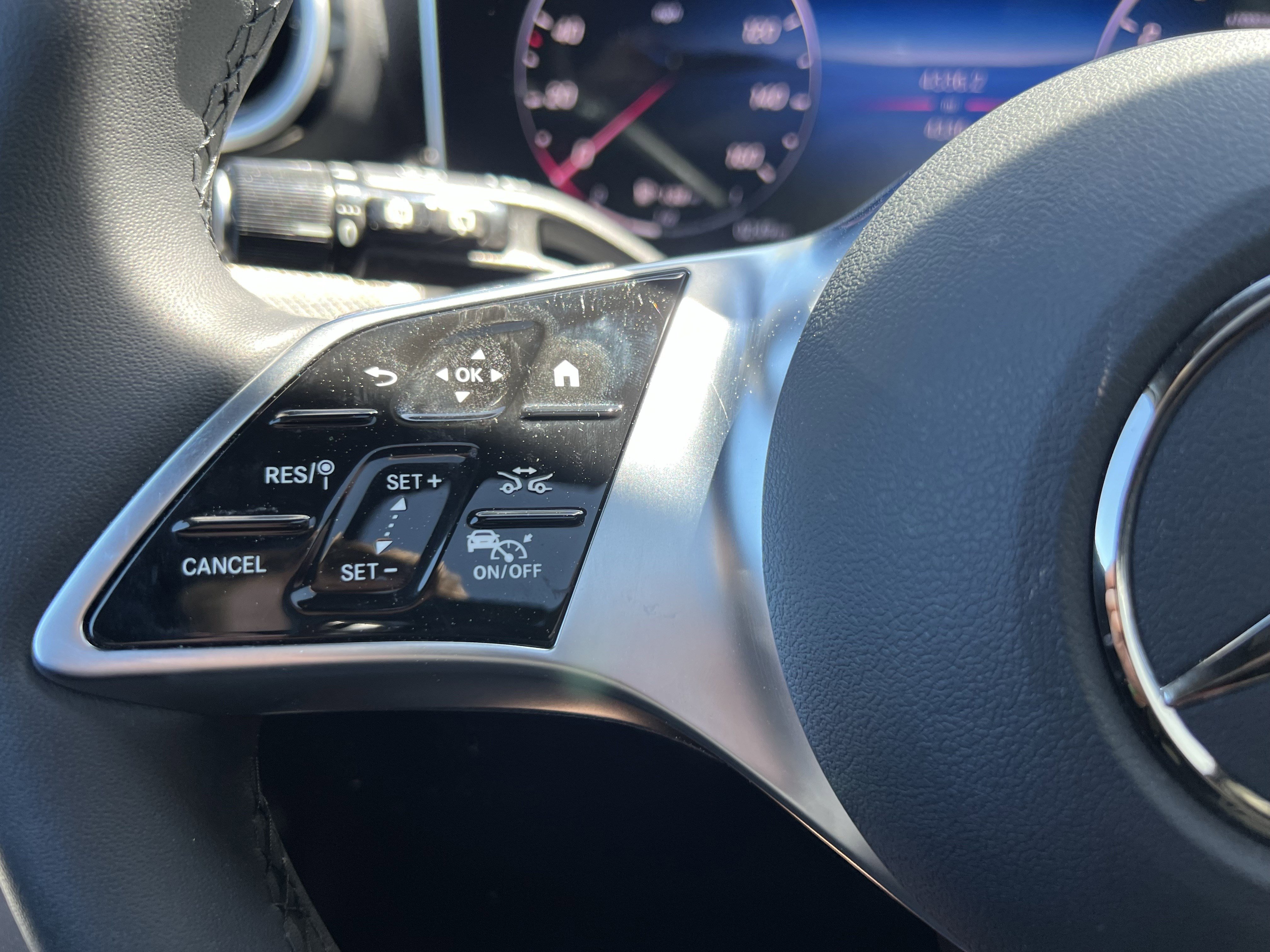 Certified 2025 Mercedes-Benz GLC 300 image 19