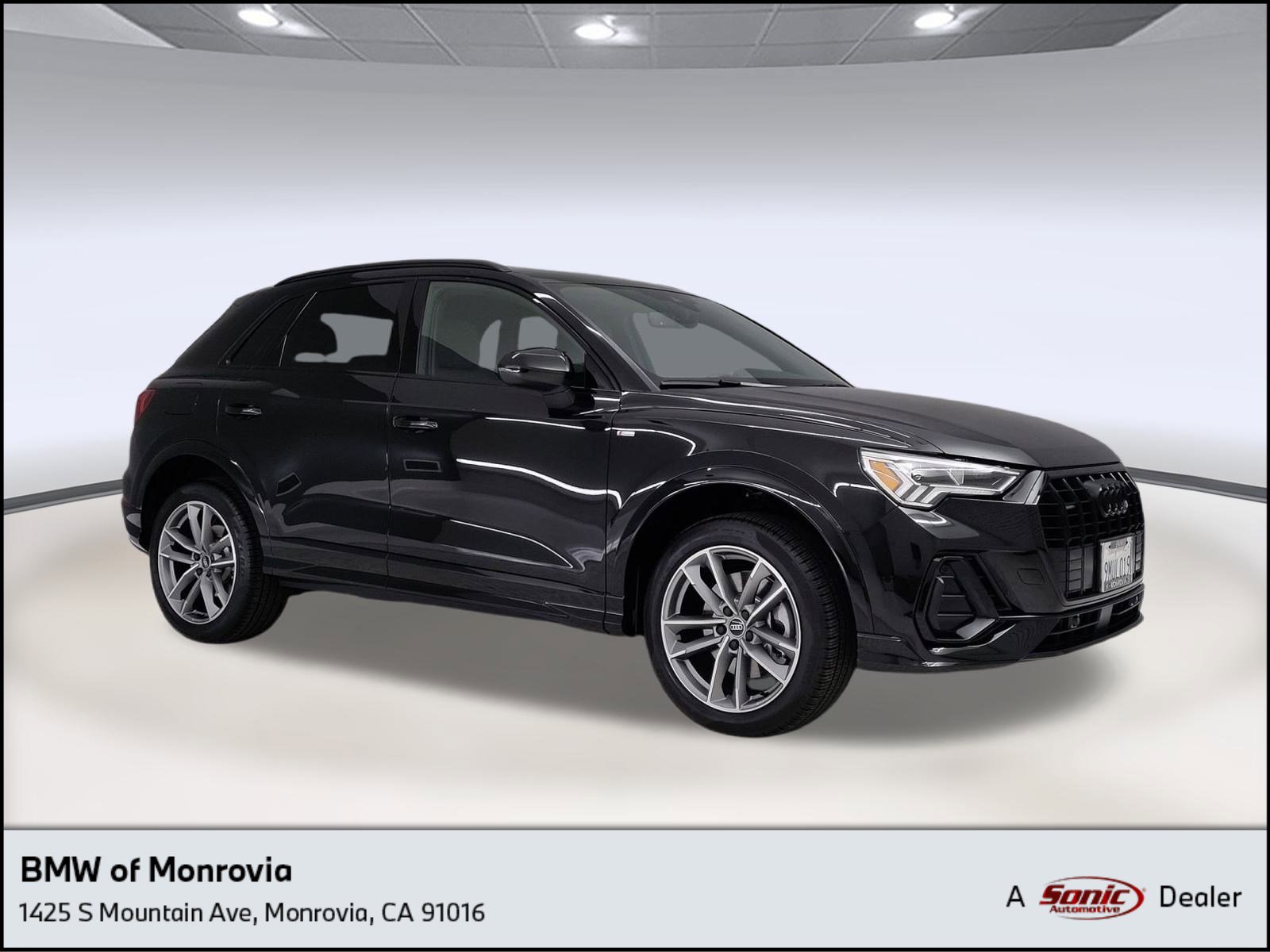 Used 2024 Audi Q3 2.0T Premium