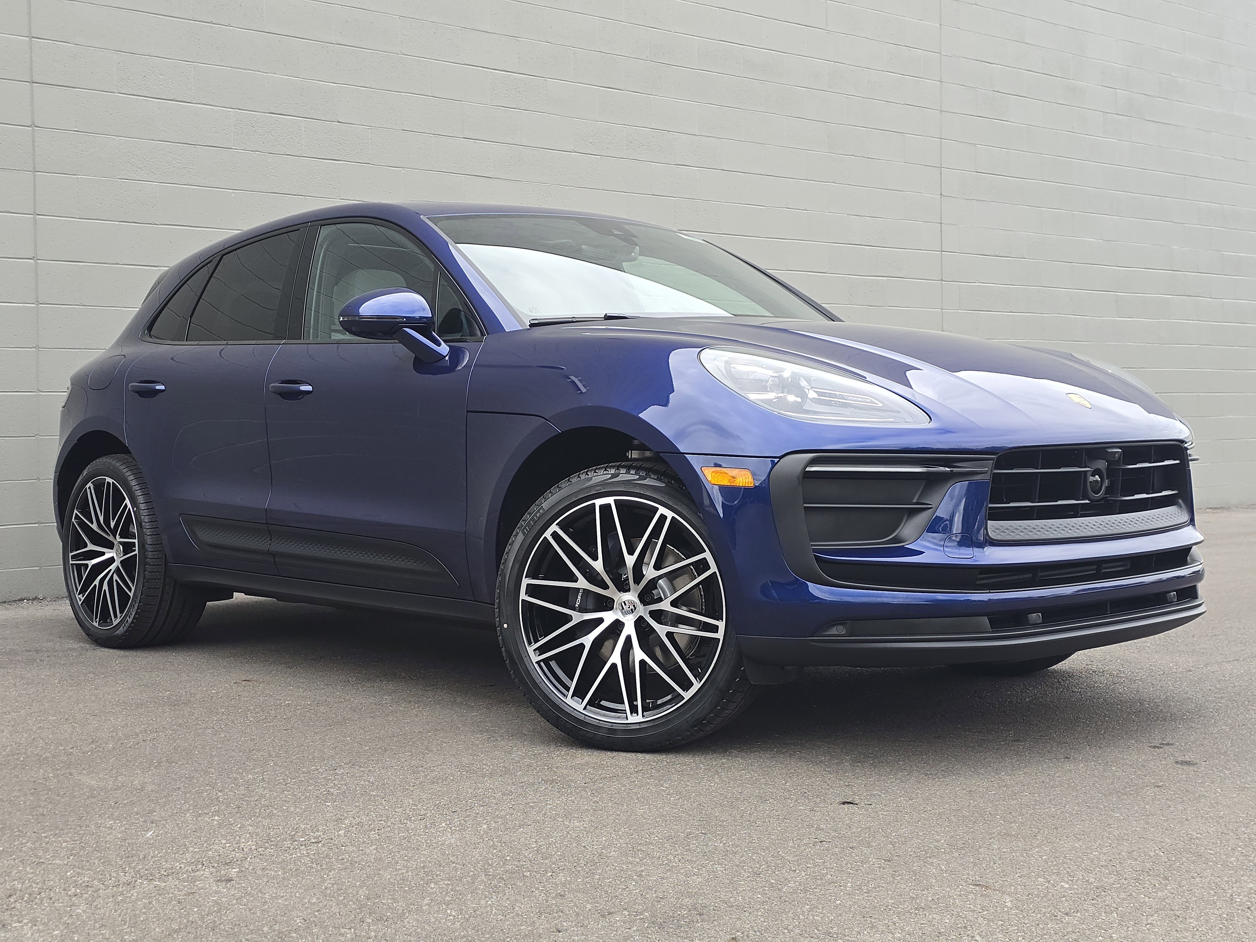 New 2026 Porsche Macan image 7