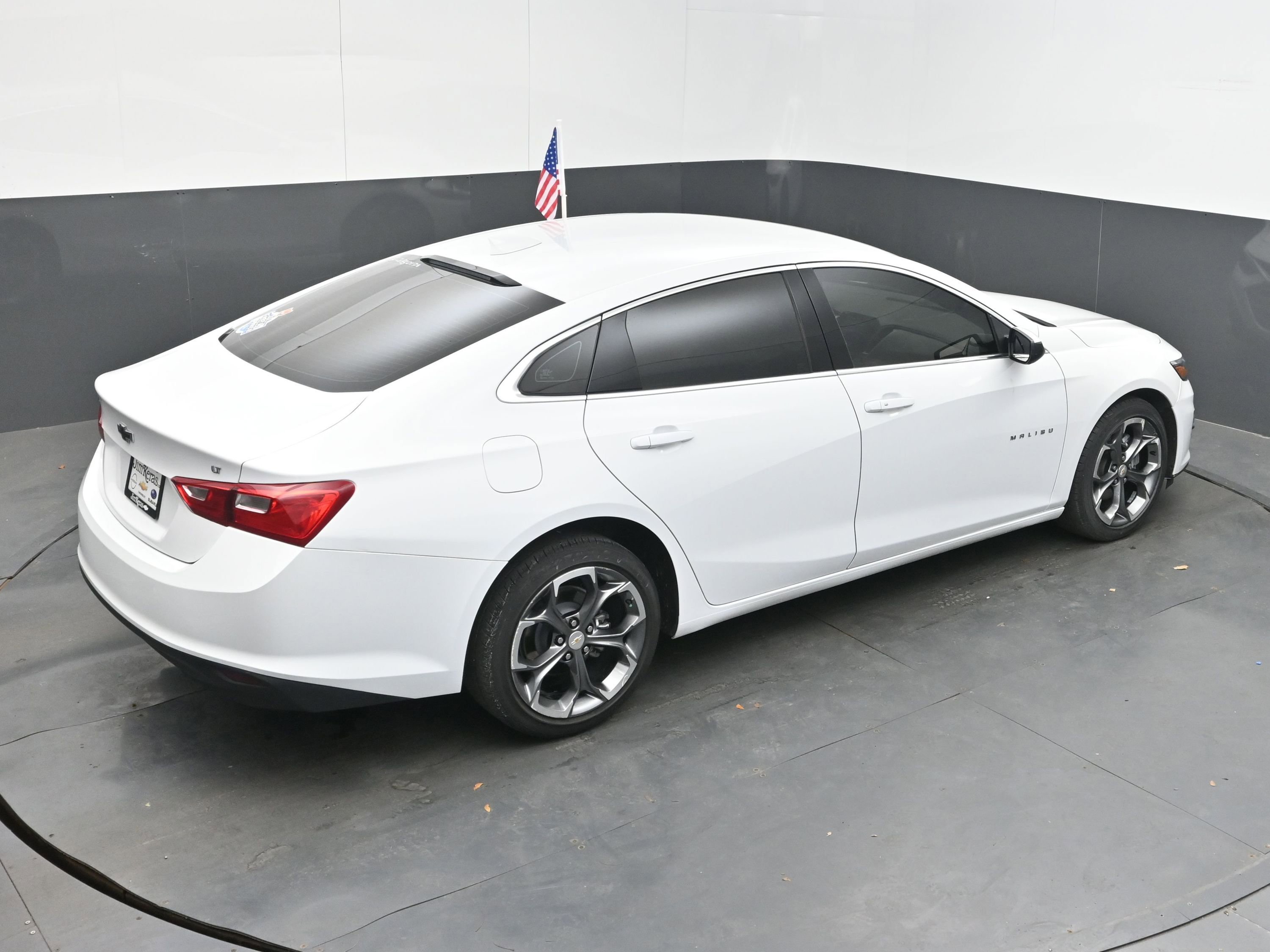Used 2023 Chevrolet Malibu LT FWD image 37