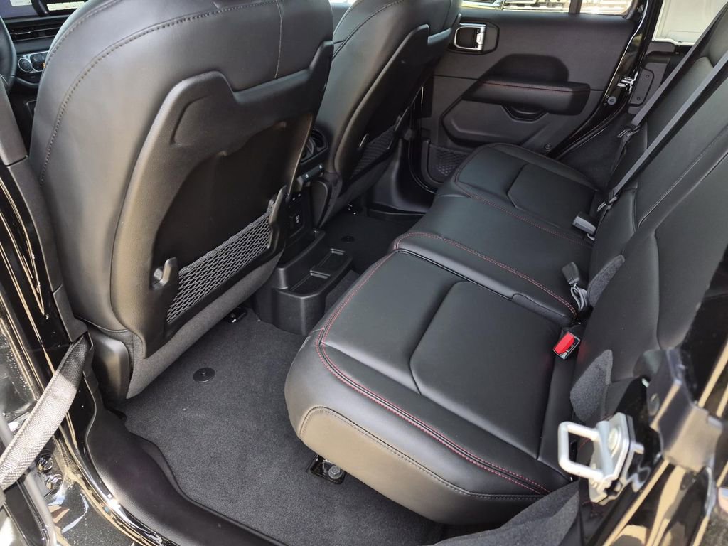 New 2026 Jeep Wrangler Unlimited Rubicon 392 AWD/4WD image 14