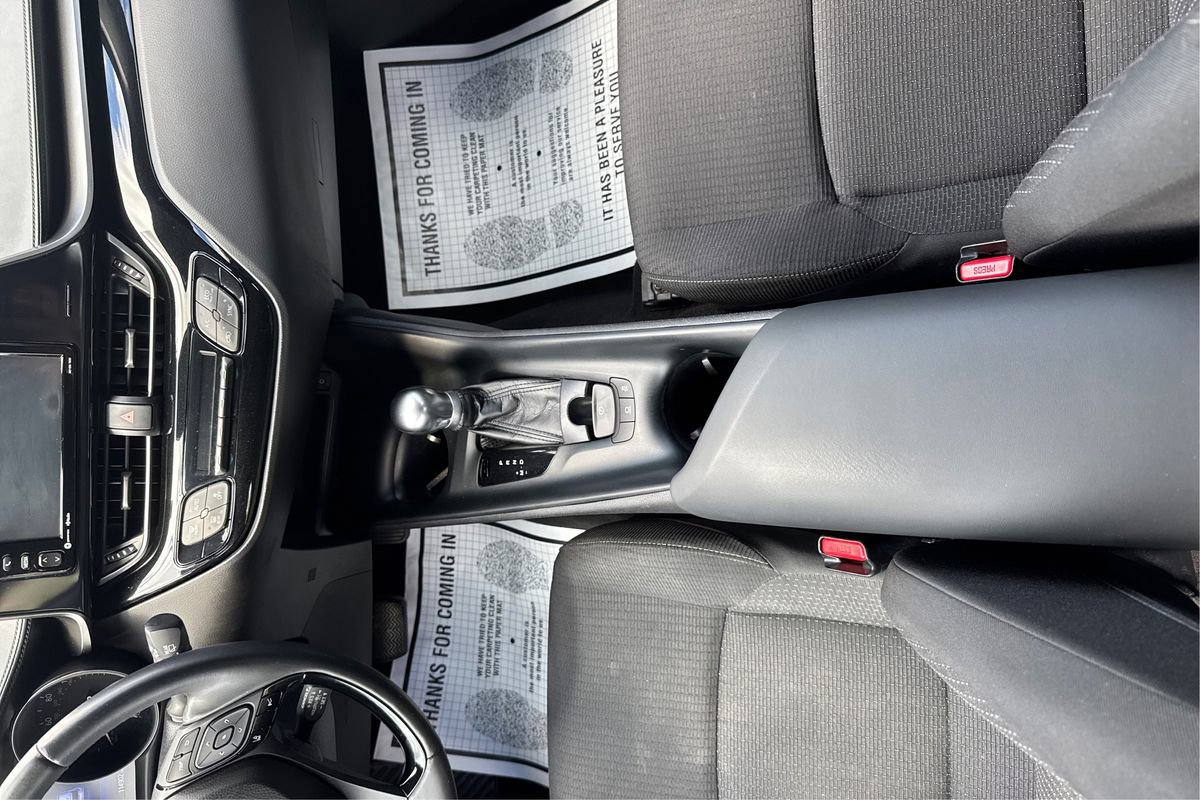 Used 2018 Toyota C-HR XLE FWD image 14