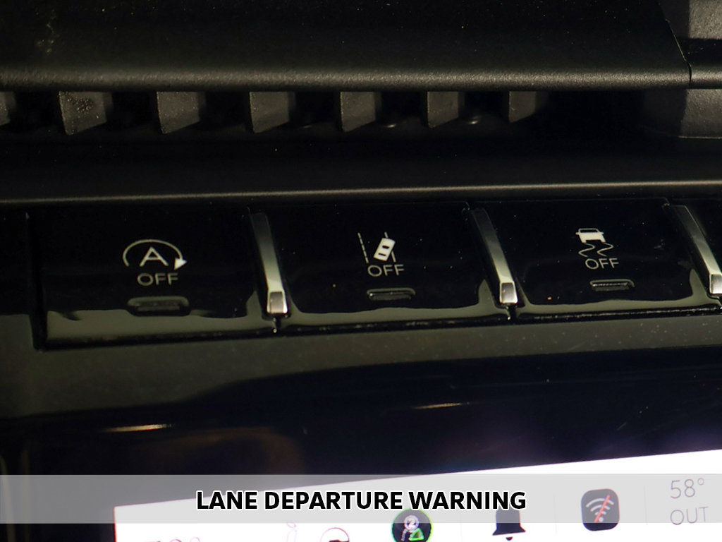 Used 2023 Jeep Grand Cherokee Limited w/ Black Appearance Package AWD/4WD image 6