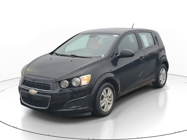 Used 2012 Chevrolet Sonic LS image 2