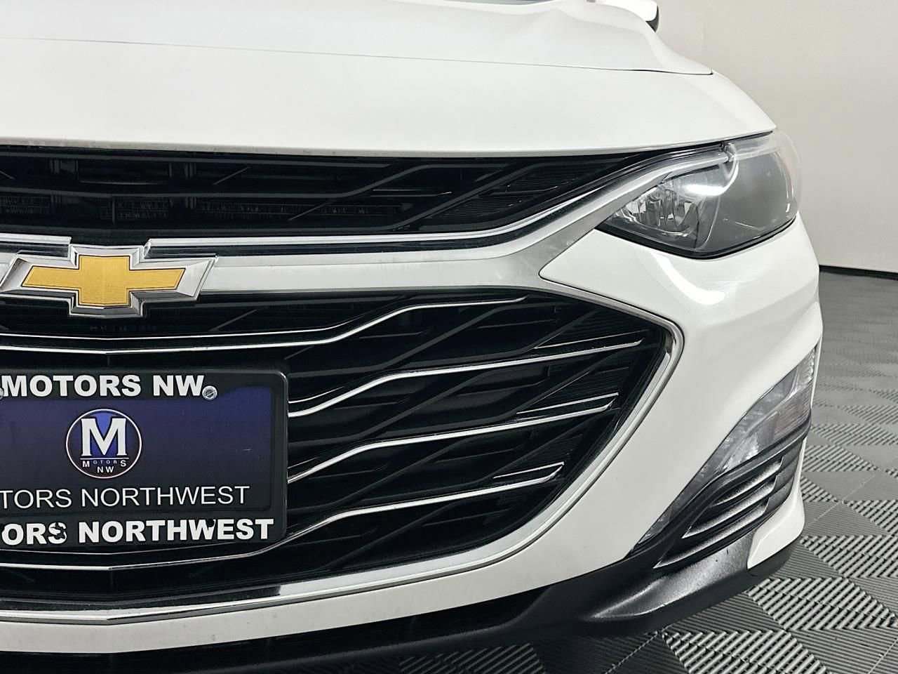 Used 2023 Chevrolet Malibu LT image 5