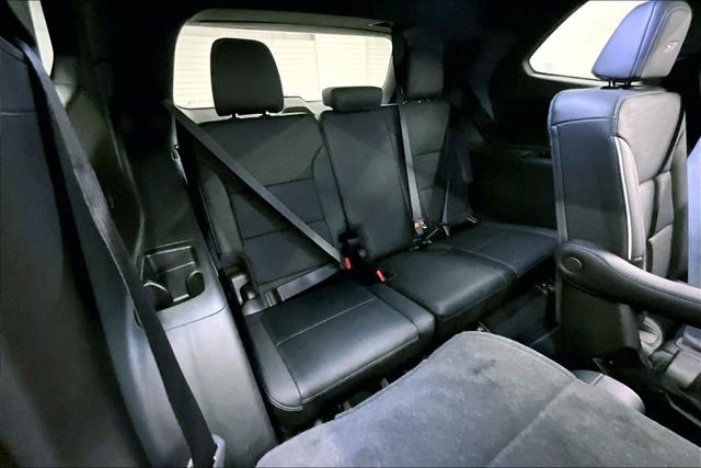 Used 2025 Buick Enclave Sport Touring image 31