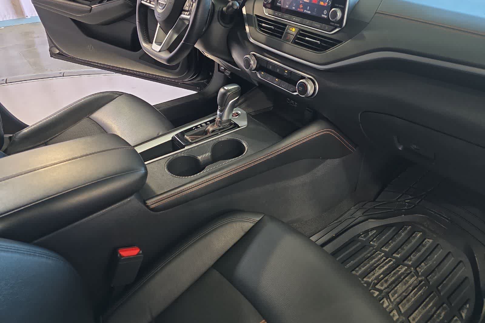 Used 2021 Nissan Altima 2.5 SR FWD image 17