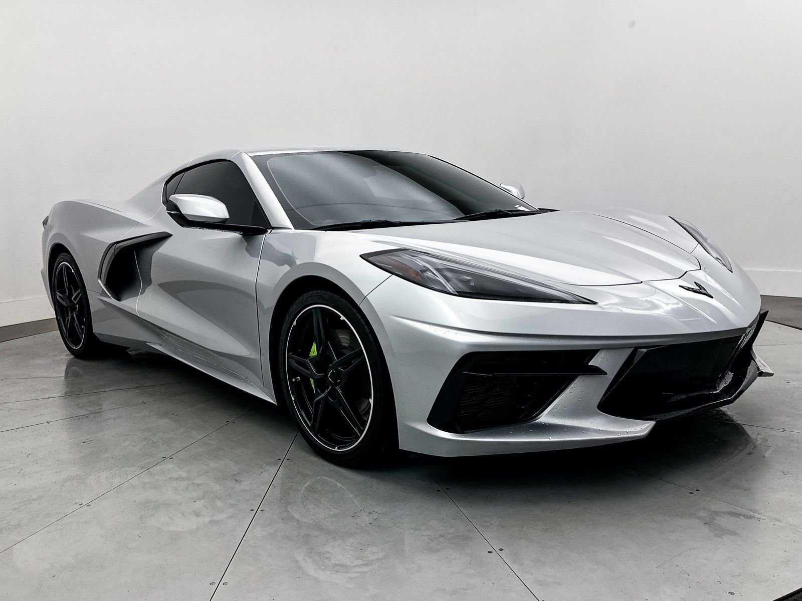 Used 2020 Chevrolet Corvette Stingray Coupe w/ 1LT image 10