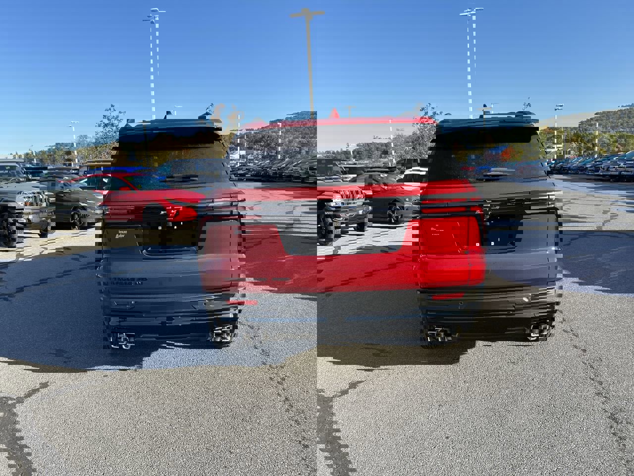 New 2026 Chevrolet Traverse LT w/ Midnight/Sport Edition image 6