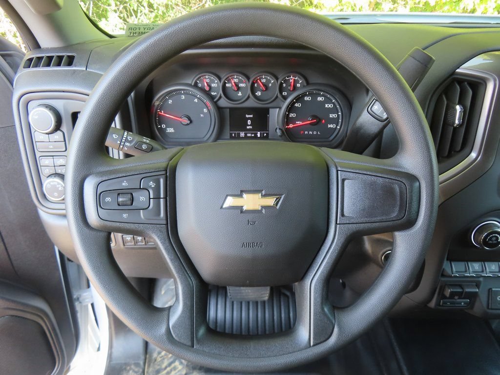 New 2025 Chevrolet Silverado 3500 W/T AWD/4WD image 6