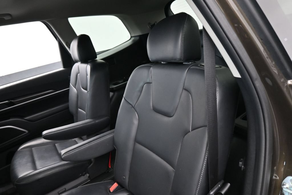 New 2024 Kia Telluride S w/ S Sunroof Package FWD image 31