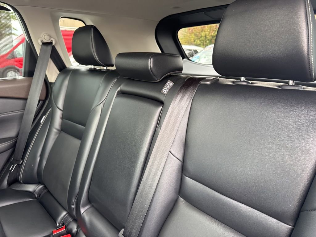 Certified 2022 Nissan Rogue SL w/ SL Premium Package image 16