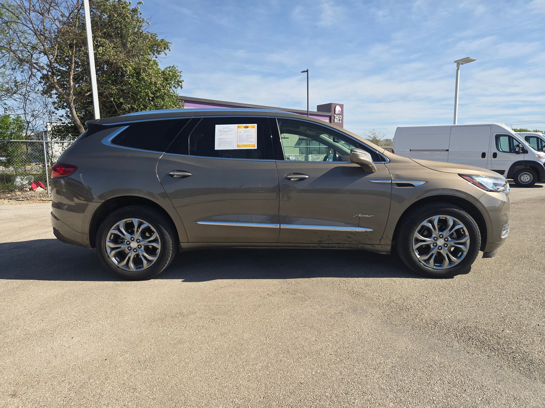 Used 2020 Buick Enclave Avenir w/ Avenir Technology Package image 2