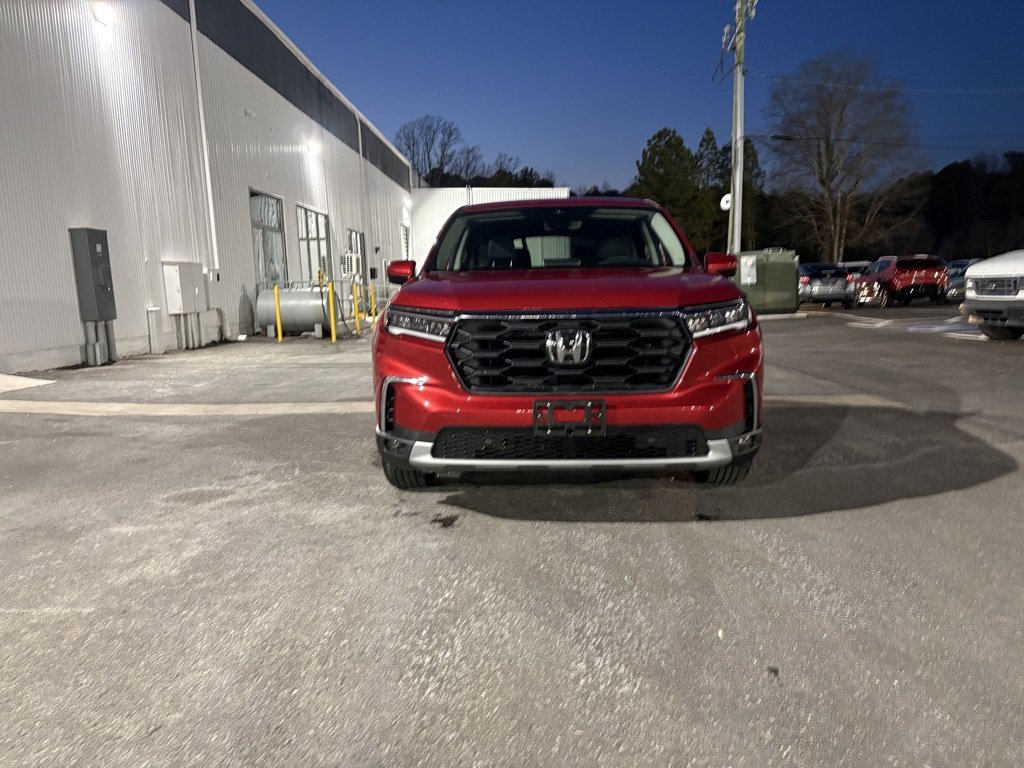 Certified 2025 Honda Pilot EX-L image 2