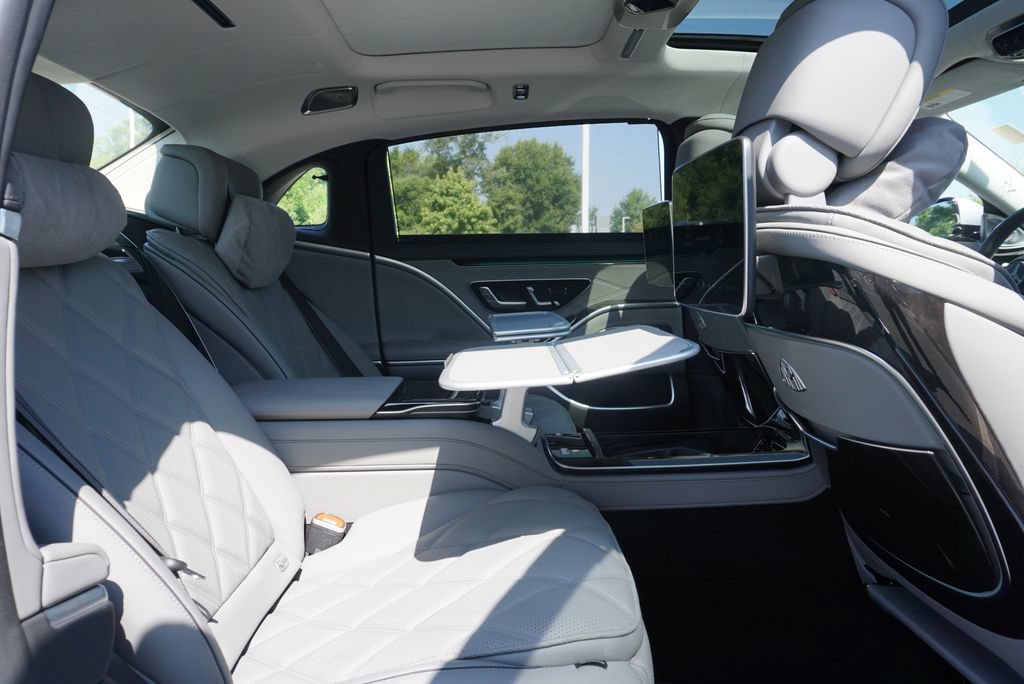 Certified 2023 Mercedes-Benz Maybach S 680 4MATIC image 57