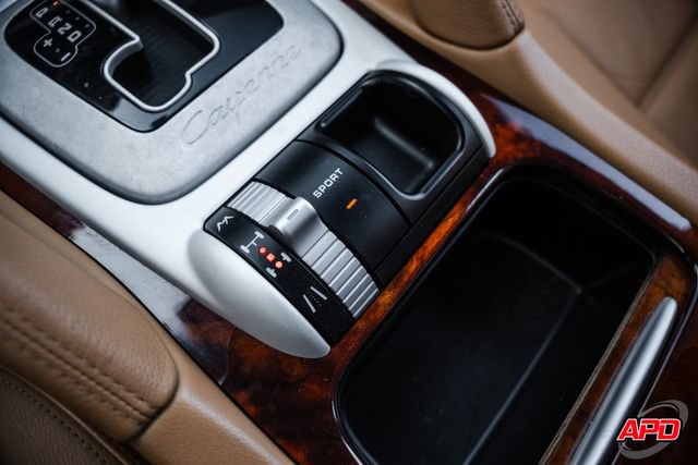 Used 2009 Porsche Cayenne AWD/4WD image 19