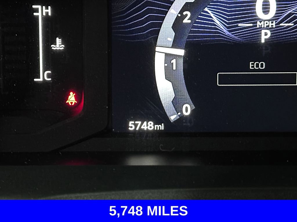 Used 2025 Toyota 4Runner SR5 image 3