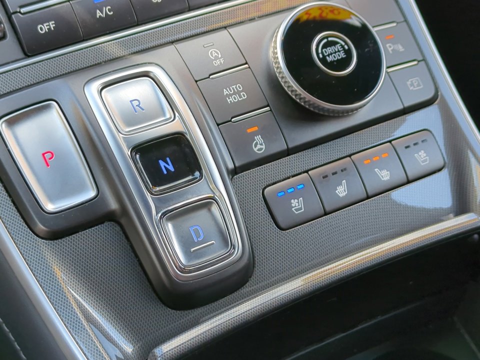 Used 2022 Hyundai Santa Fe Calligraphy FWD image 20