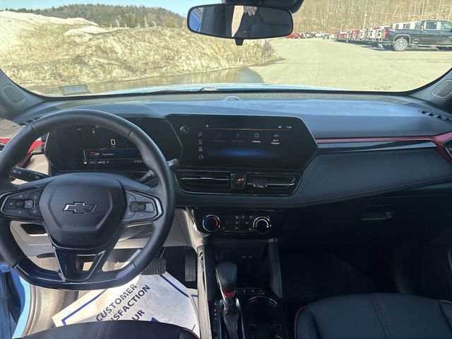 Used 2024 Chevrolet TrailBlazer RS w/ Driver Confidence Package AWD/4WD image 21