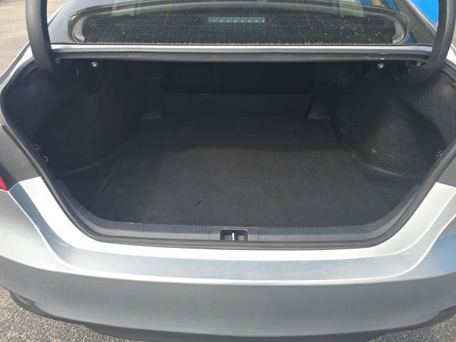 Used 2023 Toyota Camry LE image 34