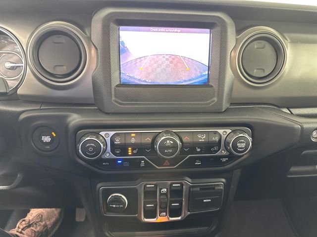 Used 2023 Jeep Wrangler Unlimited w/ Cold Weather Group image 22