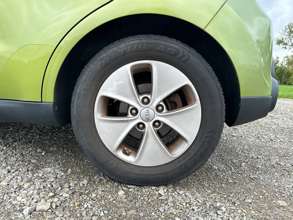 Used 2015 Kia Soul FWD image 5