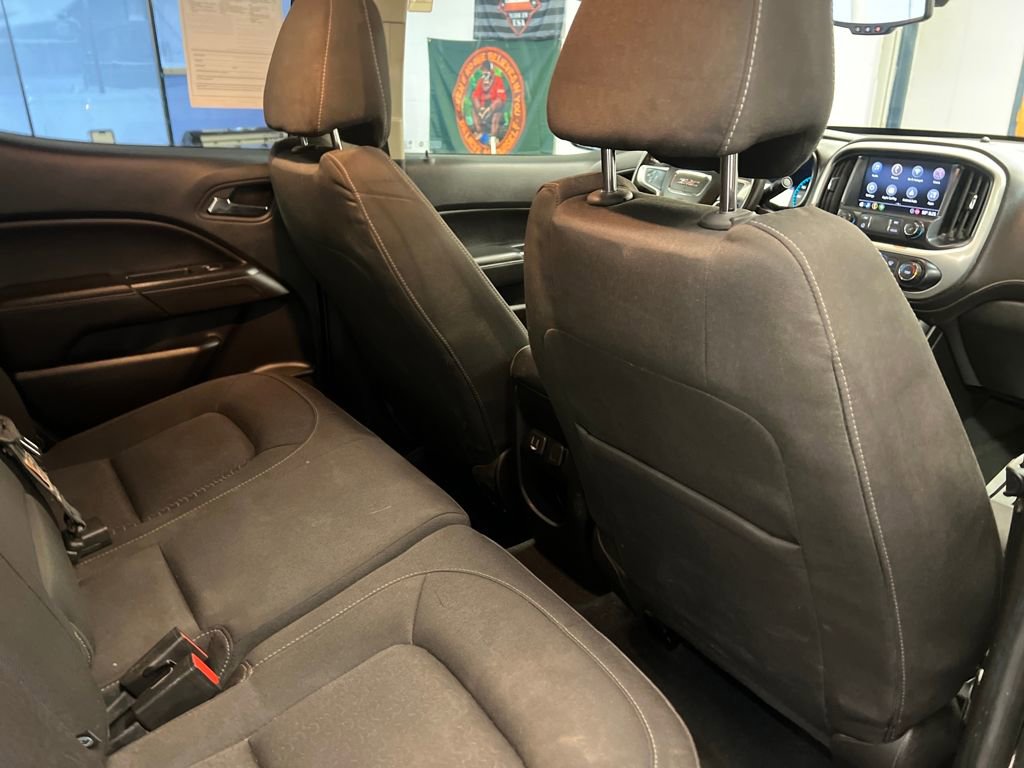 Used 2019 GMC Canyon SLE image 43