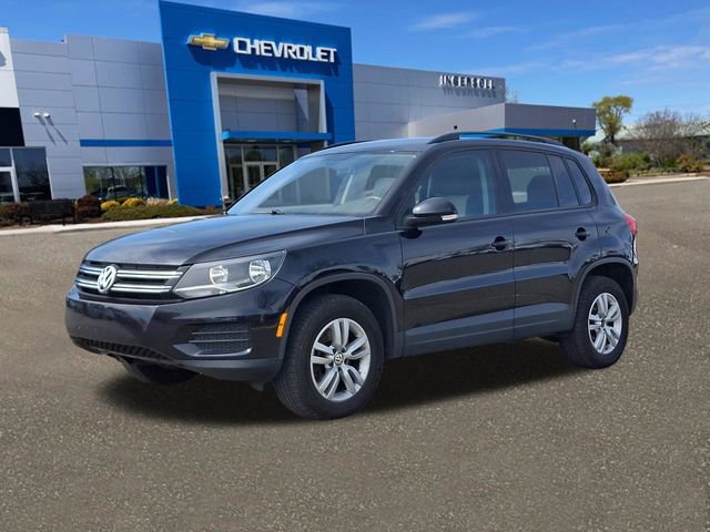 Used 2016 Volkswagen Tiguan S image 32