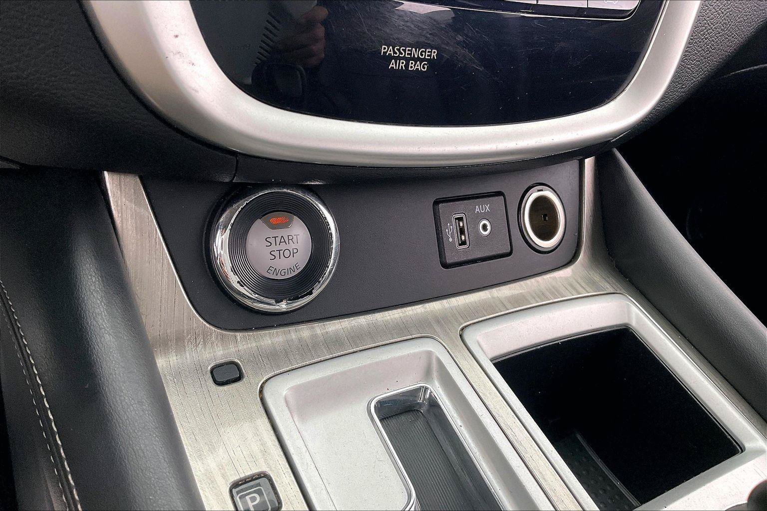 Used 2018 Nissan Murano SL w/ Midnight Edition Package FWD image 32