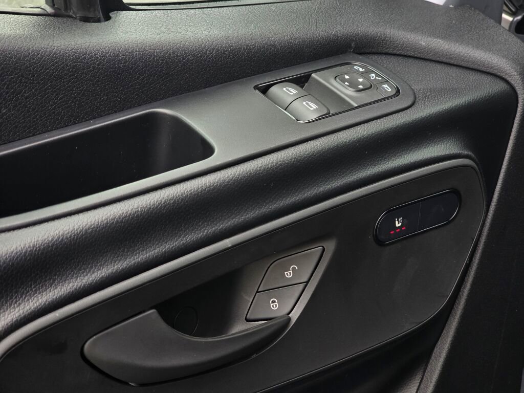 New 2025 Mercedes-Benz Sprinter 2500 image 19