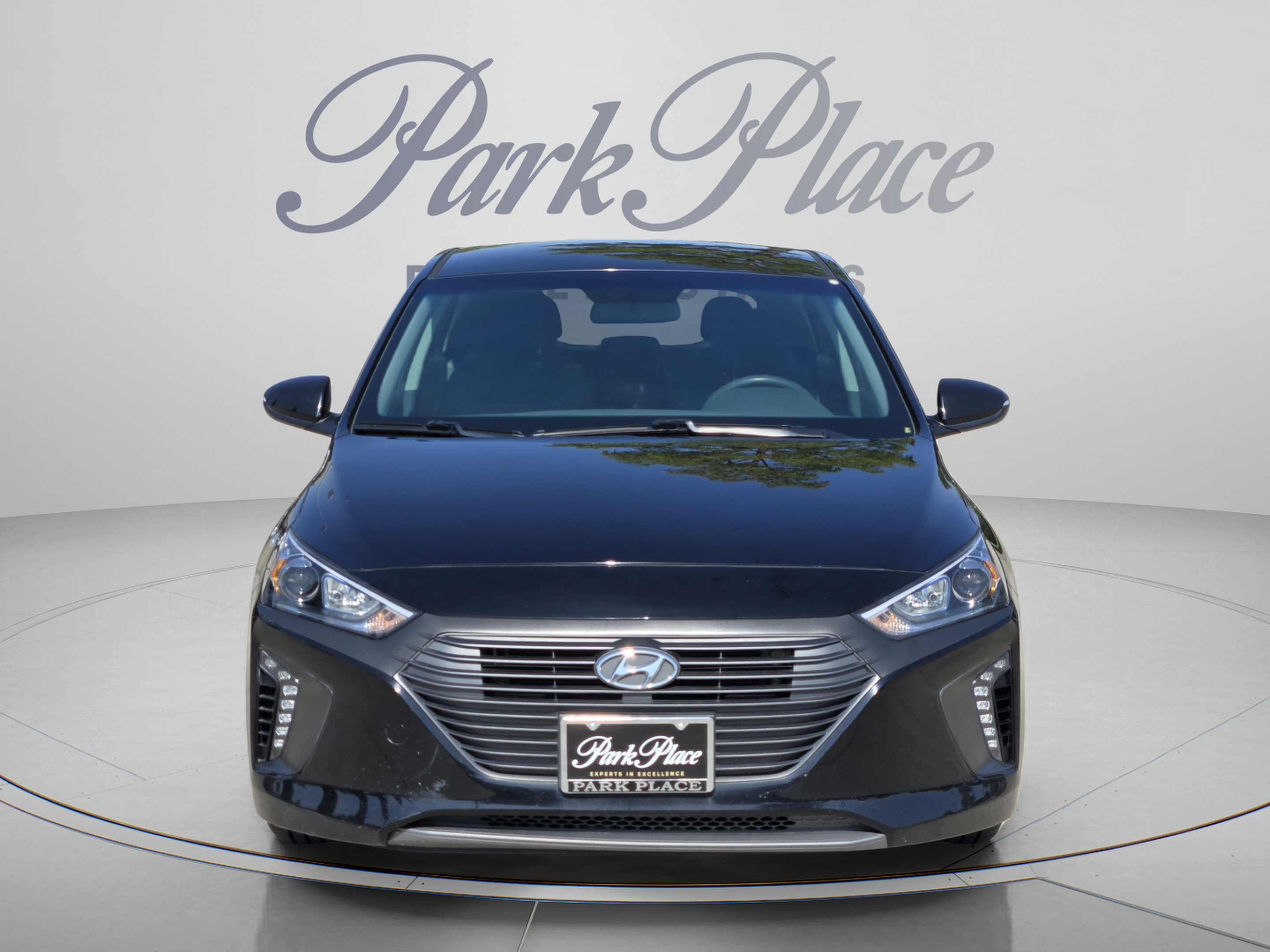 Used 2017 Hyundai Ioniq SEL FWD image 8