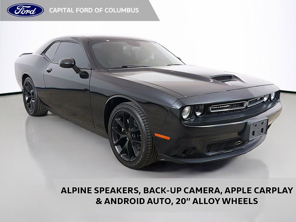 Used 2023 Dodge Challenger GT RWD image 1
