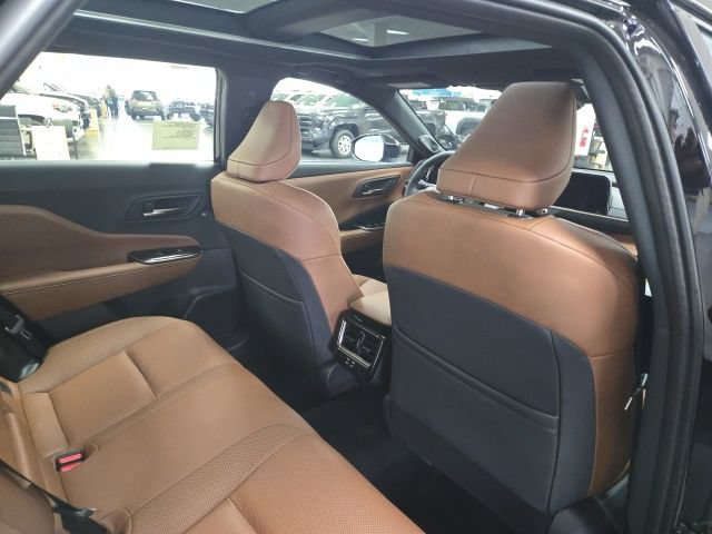 New 2026 Toyota Crown Signia AWD/4WD image 11
