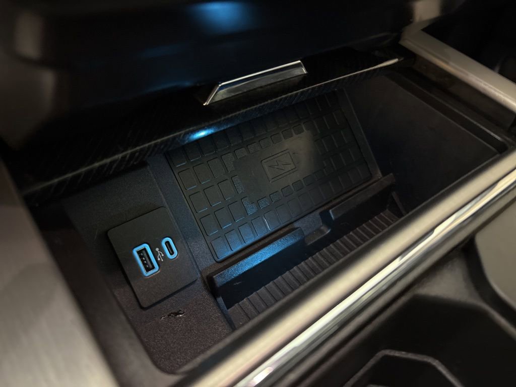 Used 2022 Ford F450 Platinum w/ FX4 Off-Road Package image 40