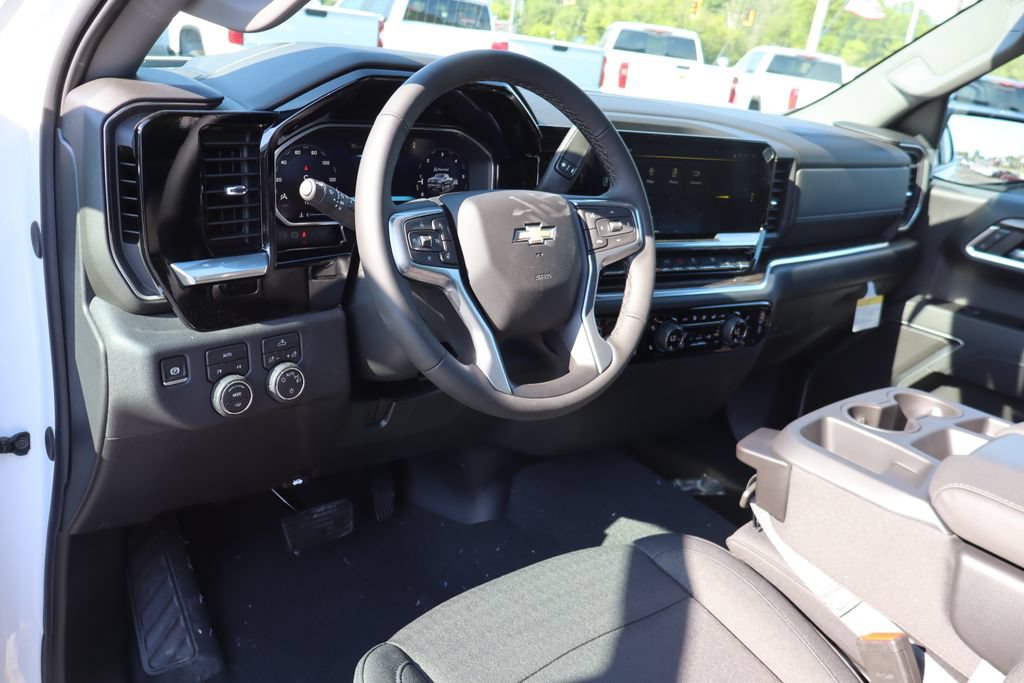 New 2026 Chevrolet Silverado 1500 LT AWD/4WD image 6