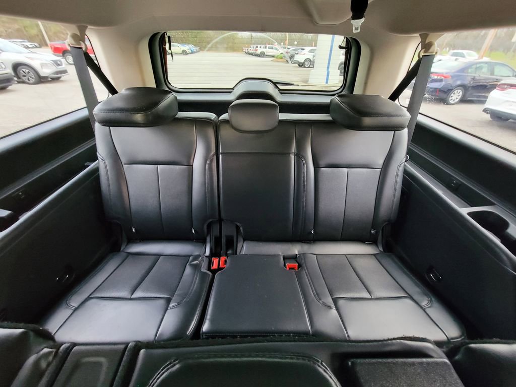 Certified 2023 Ford Expedition Max XLT image 17