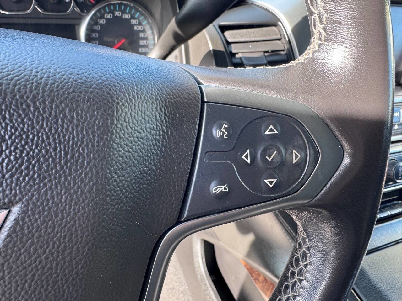 Used 2020 Chevrolet Tahoe Premier image 17