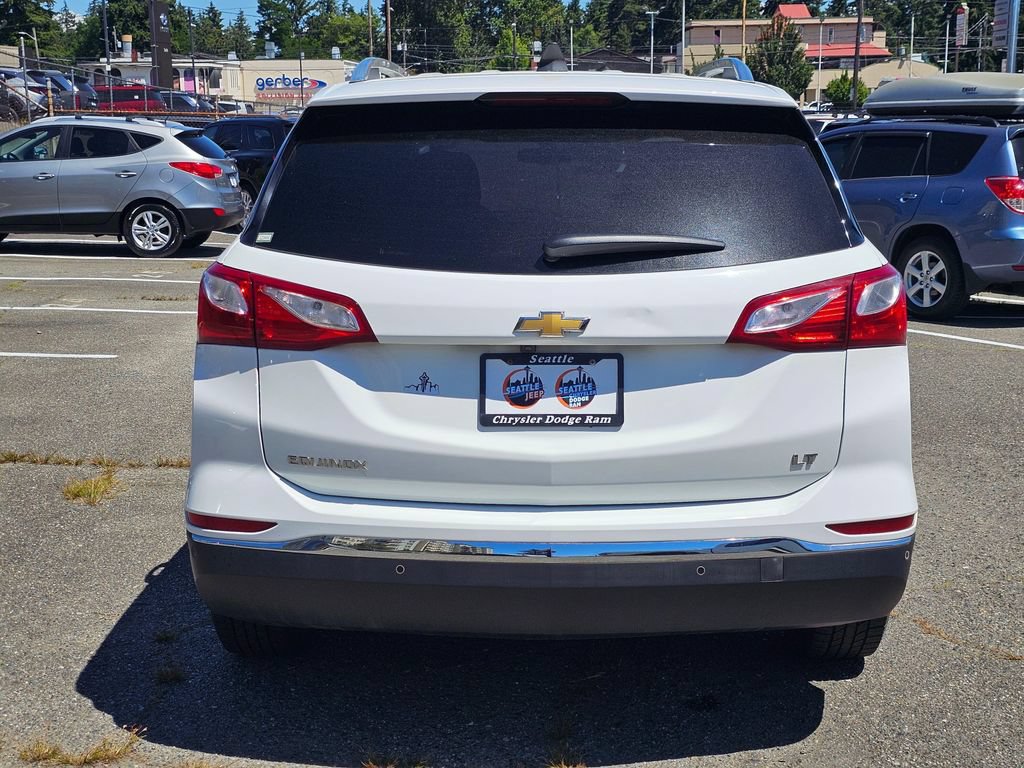 Used 2018 Chevrolet Equinox LT w/ Sun & Infotainment Package FWD image 7