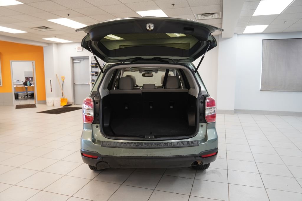 Used 2016 Subaru Forester 2.5i Premium image 10