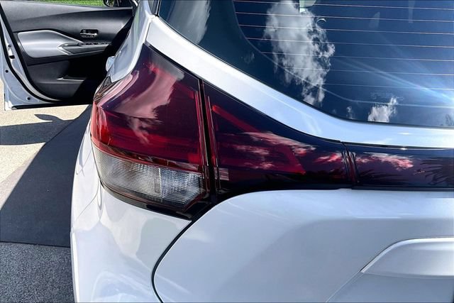 Used 2023 Nissan Kicks SR w/ SR Premium Package FWD image 29