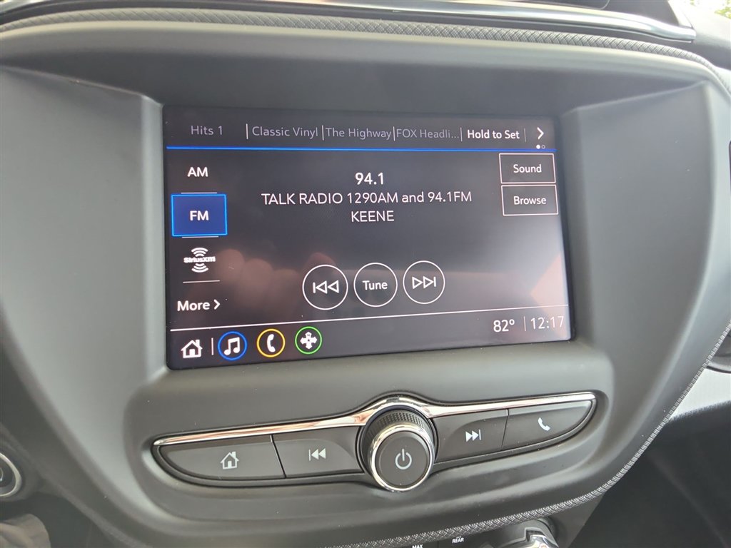 Used 2023 Chevrolet TrailBlazer RS FWD image 13