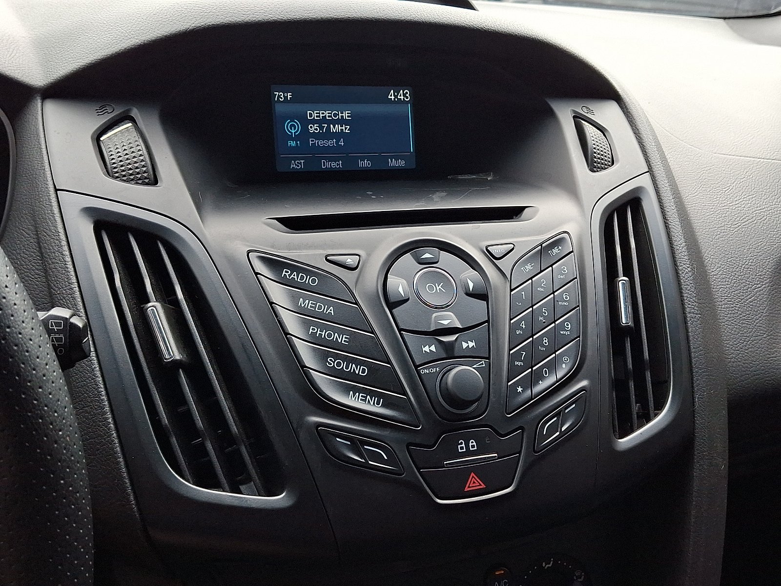 Used 2014 Ford Focus ST FWD image 18