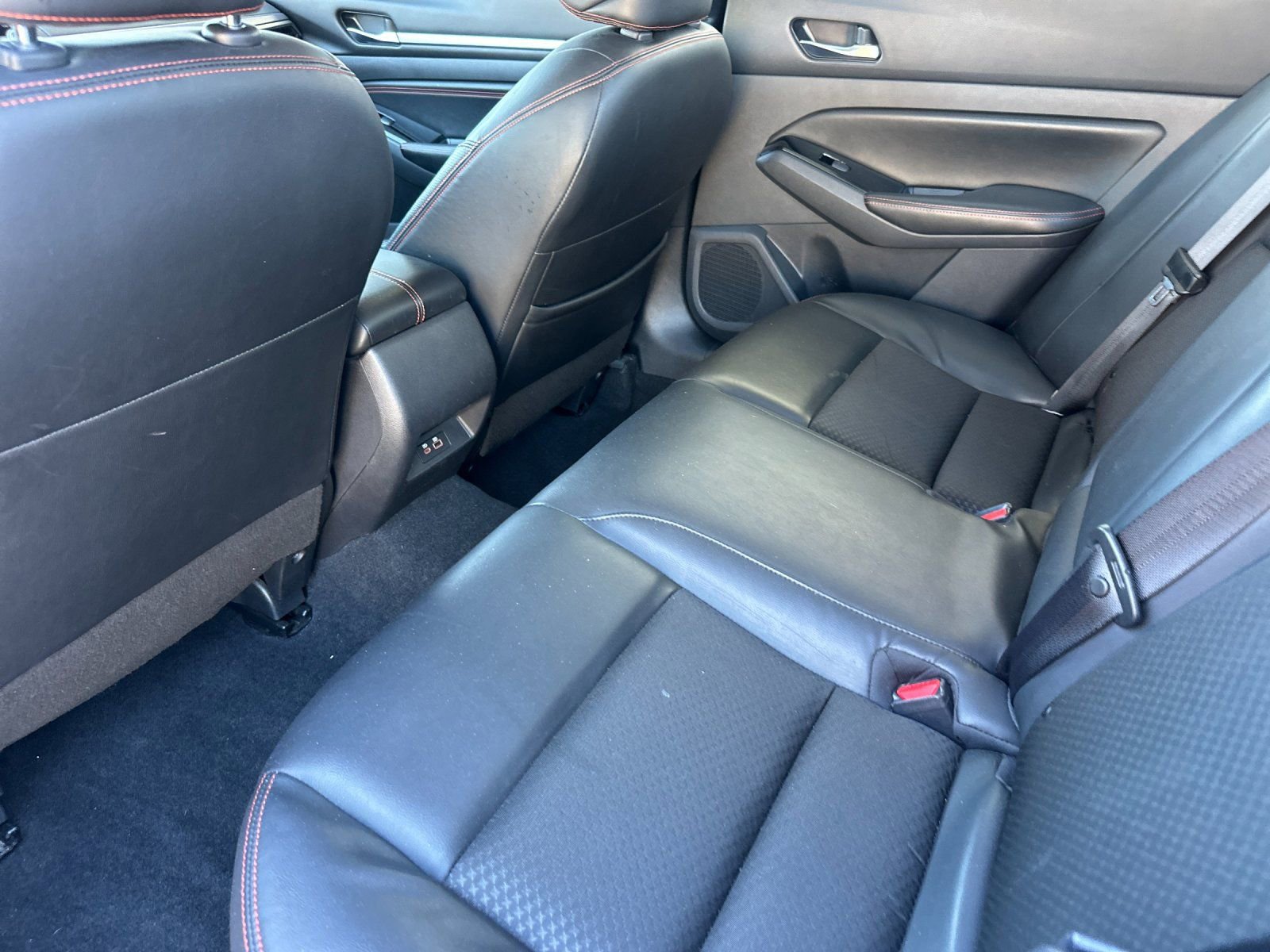 Used 2023 Nissan Altima 2.5 SR image 11