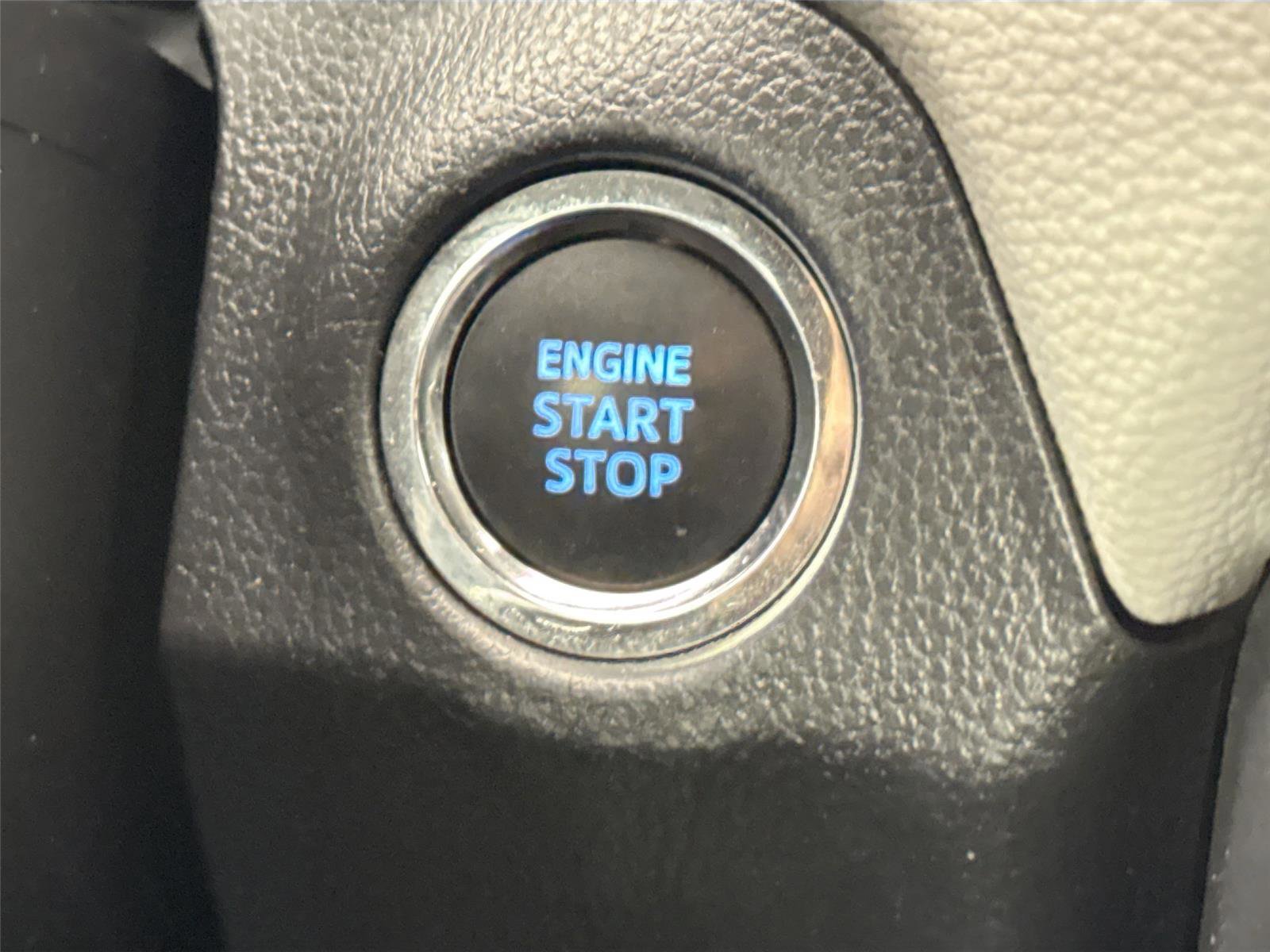 Certified 2022 Toyota RAV4 XLE image 21