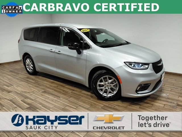 Used 2024 Chrysler Pacifica Touring-L