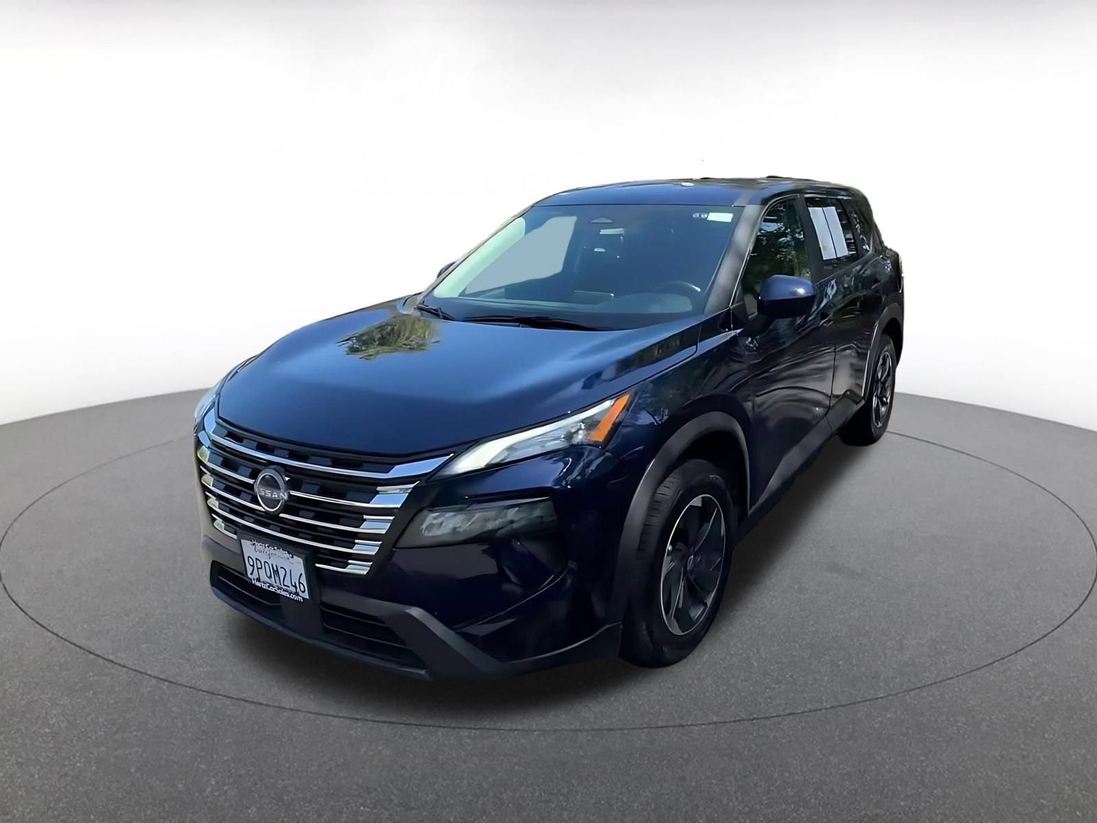 Used 2025 Nissan Rogue SV FWD image 6