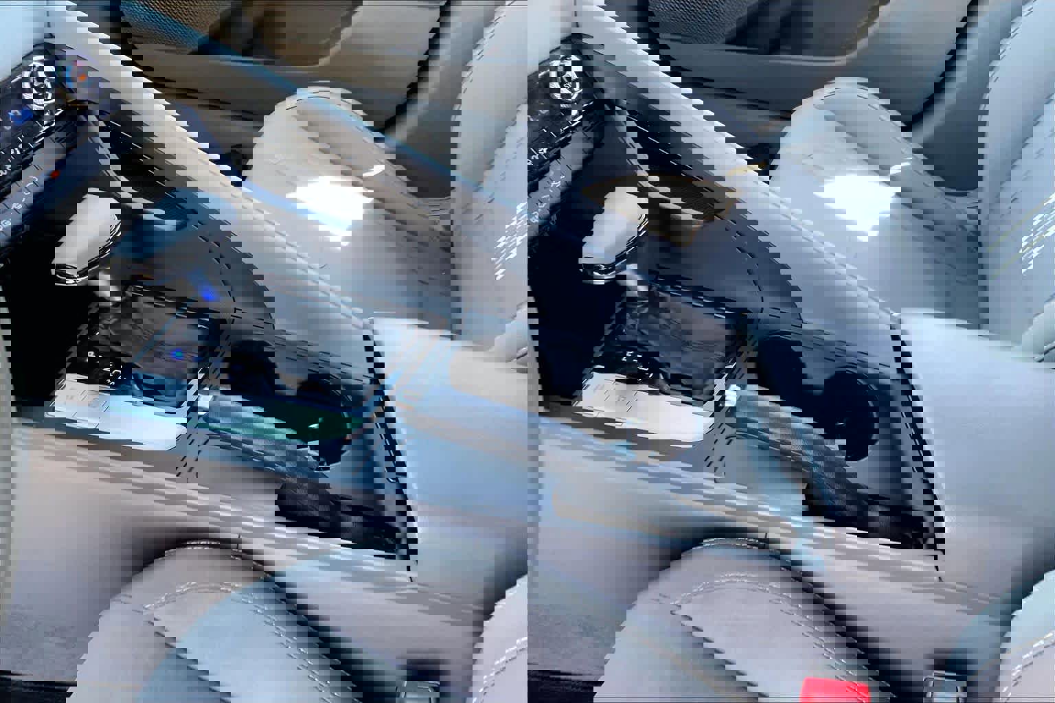 Used 2021 Hyundai Elantra SEL image 16